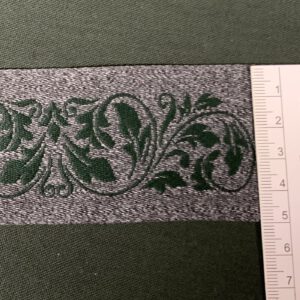 Webband grau mit grünem Muster