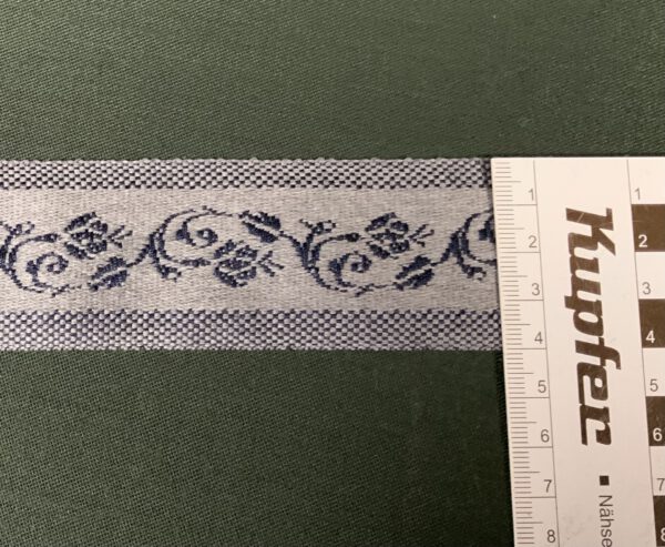 Webband grau mit blauem Muster