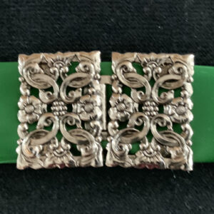 Schürzenschließe eckig metall