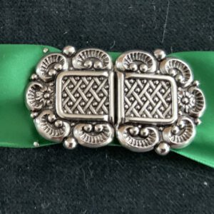 Schürzenschließe metall