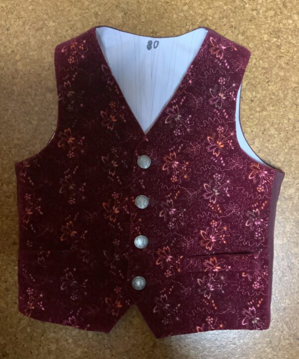 Kinderweste roter Samt bestickt Gr. 80