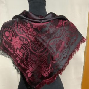 Neu ! Seidentuch weinrot schwarz mit kurzen Fransen